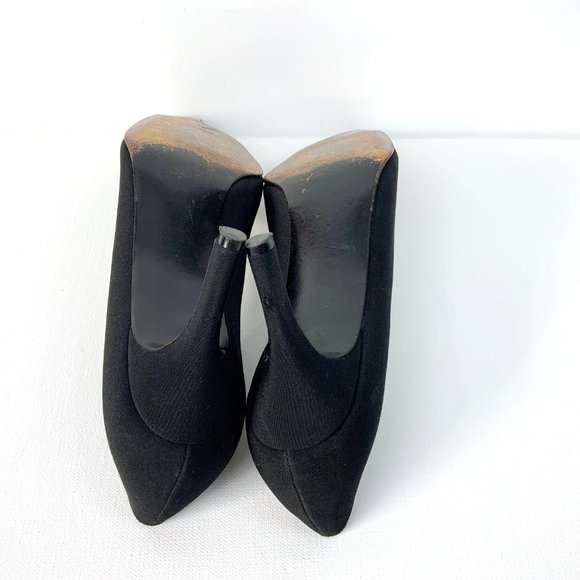 Stuart Weitzman Square Toe Black Crepe Heels Pumps  Sz 8.5 - Picture 16 of 16